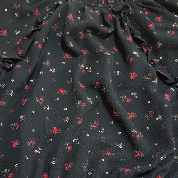 GAP - Picture 8 of 11